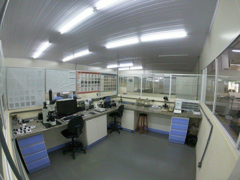 Laboratório de ensaio de materiais
